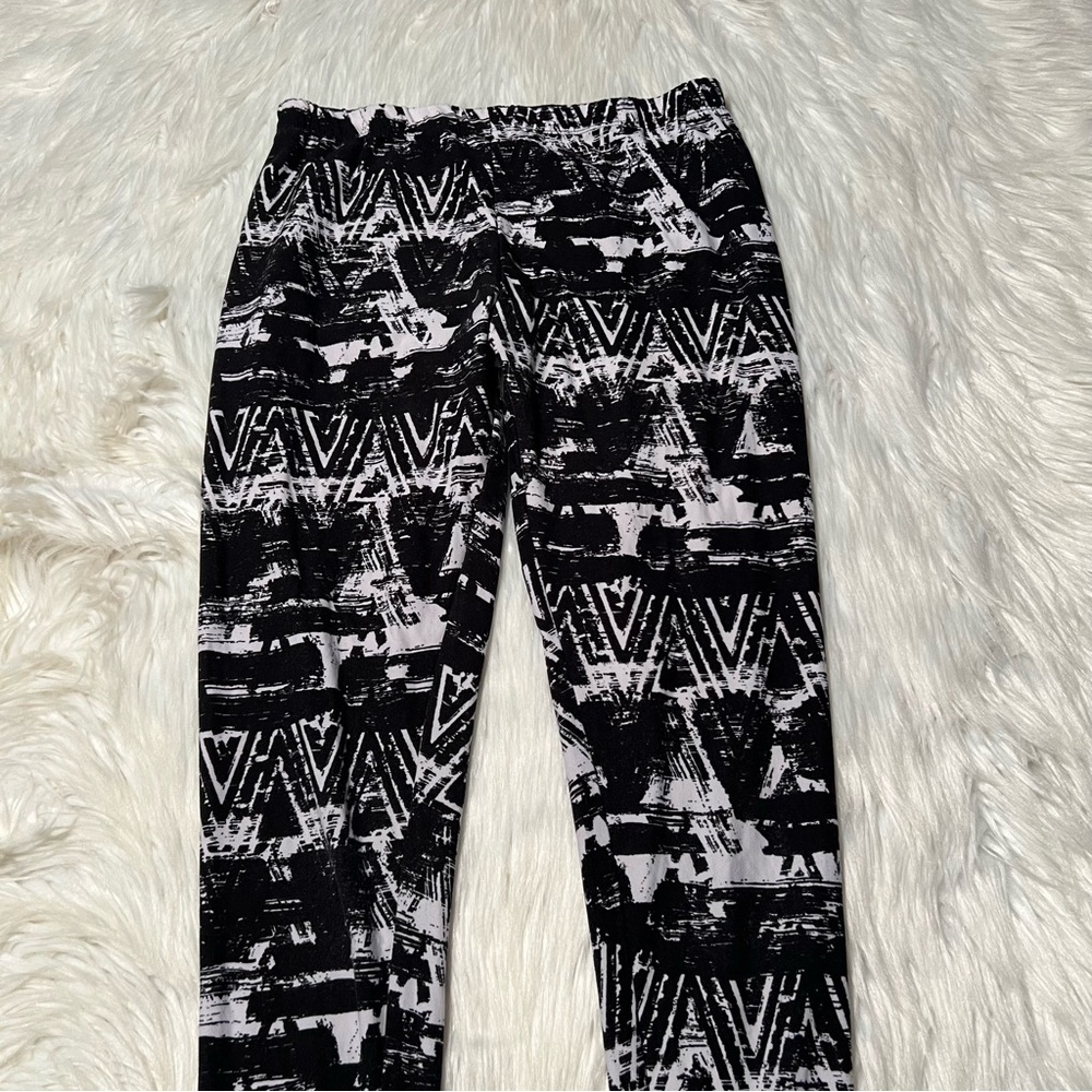 No Boundaries Leggings Black White Geo Print M 7-9 - Picture 3 of 8